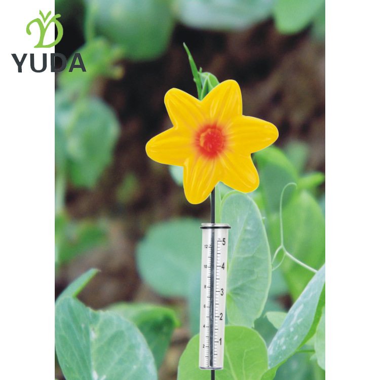 Дъждомер за градина — форма калинка, модел TP0708, марка YUDA, капацитет 100 мм