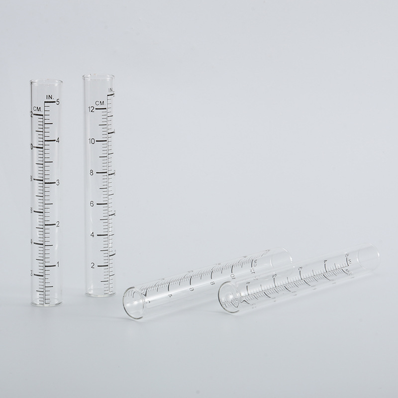 Sklenený dažďomer so stupnicou pre vonkajšie použitie, model Complete, materiál sklo, značka Bome, vynikajúca kvalita