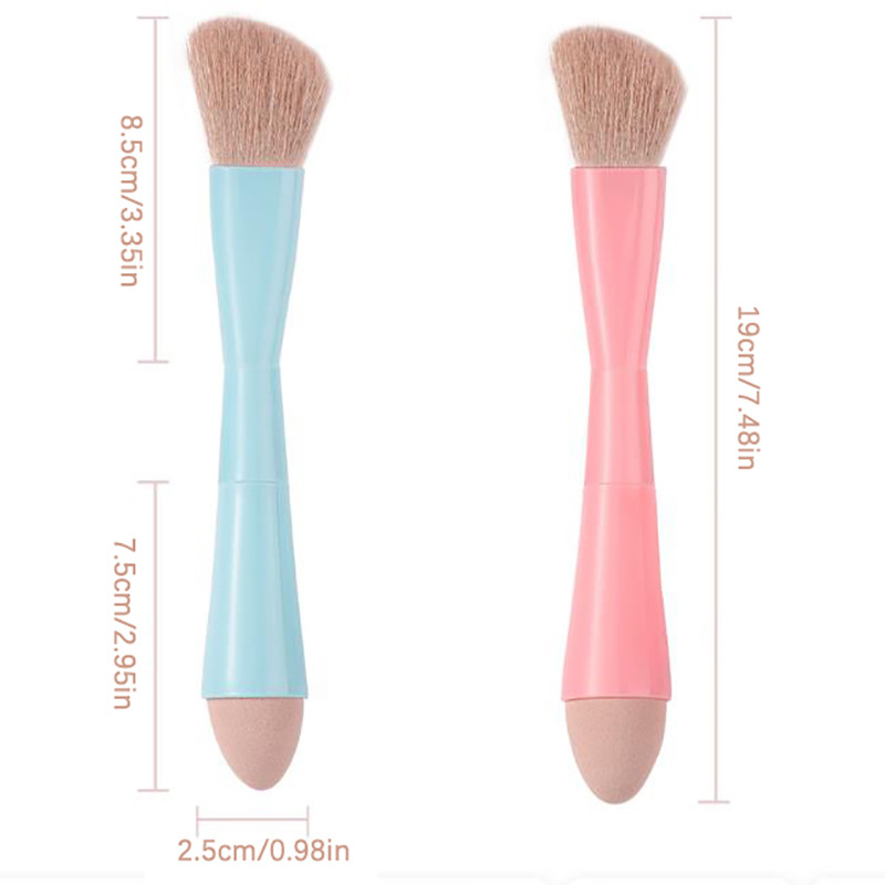 Négy az egyben: korrektor, pirosító, alapozó; hordozható, többfunkciós sminkecset; nettó tartalom 49