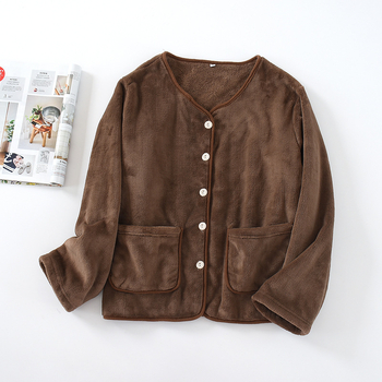 Ženski pidžama kardigan od Coral fleece, 95% poliester, debljina 251–300 g/m2, zima i jesen