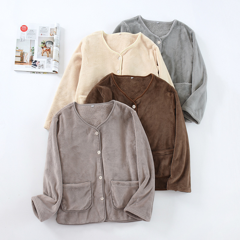 Ženski pidžama kardigan od Coral fleece, 95% poliester, debljina 251–300 g/m2, zima i jesen