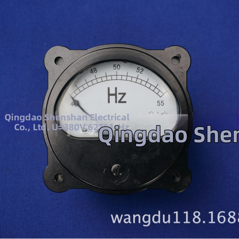 Frekvenčný merač, model 62T51, od Shanghai Xinpu, vstupná amplitúda signálu: 1