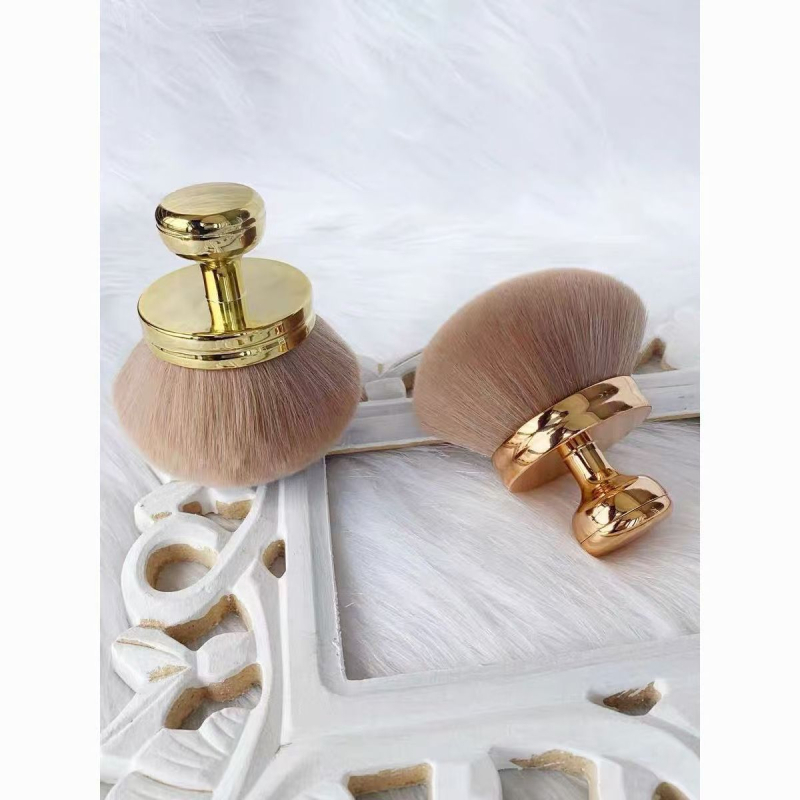 Četkica za puder i ruž s gljivičastom glavom, meke najlonske dlačice, plastična drška, 1 kom