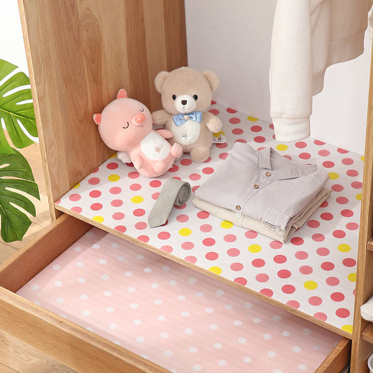 Πατάκι για συρτάρια και ντουλάπες — αντιβακτηριακό, υγρασίας και λιπαρών ανθεκτικό, αδιάβροχο από αφρώδες υλικό με πλαστικό βασικό ύφασμα για γκαρνταρόμπες, ντουλάπες και κουζίνες