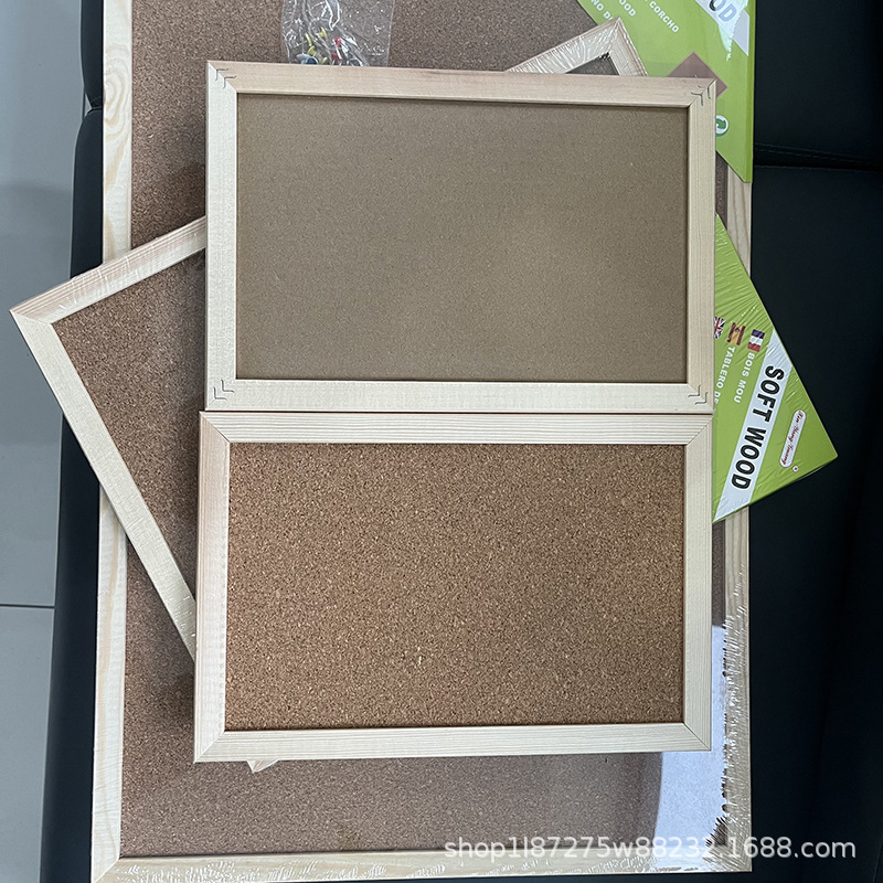 Parafatábla fotófalhoz – egyoldalas, felakasztható üzenetfal, faanyagból, modern, minimalist stílus