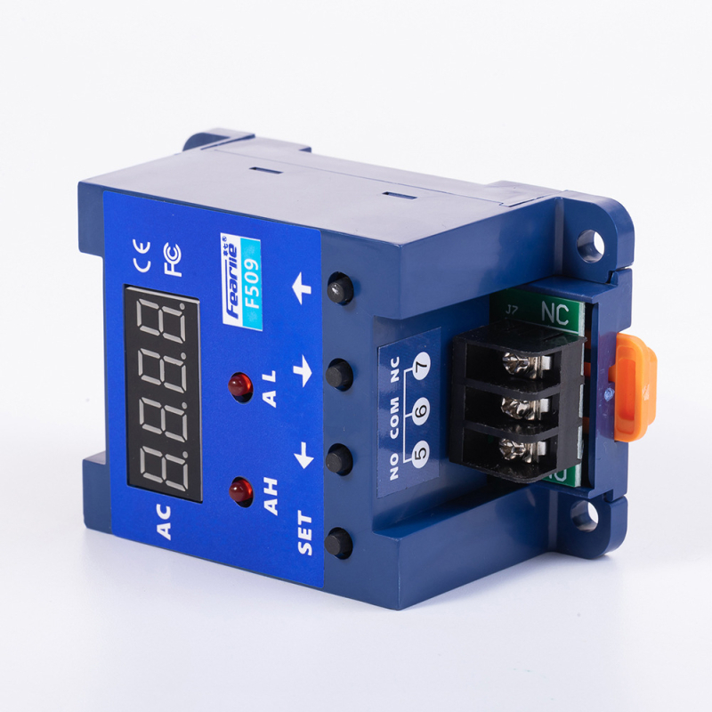 Подавач за конвейер с защита от претоварване и близък контрол – цифров дисплей на тока