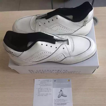 Pantofi de protecție antistatice pentru lucrări electrice, din piele, talpă joasă, izolați, conductivi