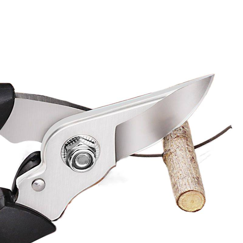 Vrtne škare za podrezivanje cvjetnih grančica i voćnih stabala – posebne škare