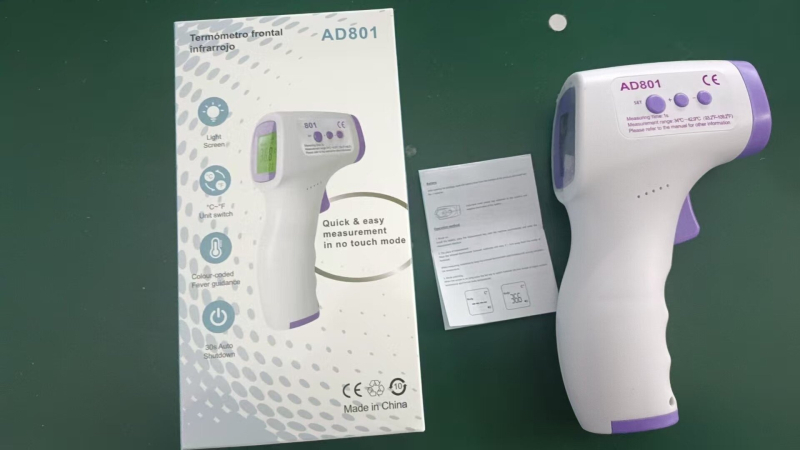 Μετωπικό υπέρυθρο θερμόμετρο AD801, γρήγορη μέτρηση θερμοκρασίας, τρισχρωματικός οπίσθιος φωτισμός, συναγερμός υψηλής θερμοκρασίας, διαστάσεις 149×77×43 mm, βάρος 130 g, χωρητικότητα μπαταρίας 600