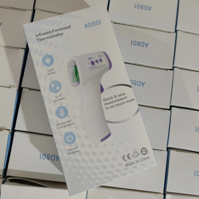 Μετωπικό υπέρυθρο θερμόμετρο AD801, γρήγορη μέτρηση θερμοκρασίας, τρισχρωματικός οπίσθιος φωτισμός, συναγερμός υψηλής θερμοκρασίας, διαστάσεις 149×77×43 mm, βάρος 130 g, χωρητικότητα μπαταρίας 600