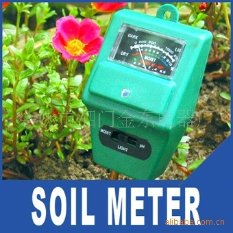 Hordozható talajnedvesség és pH mérő, 4-digit kijelző, mérési tartomány 1-10, pontosság 1, 12V tápegység