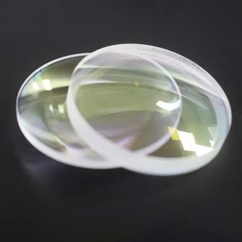 Lézervédő lencse – kvarc anyag, 4KW kollimációs fókuszálás