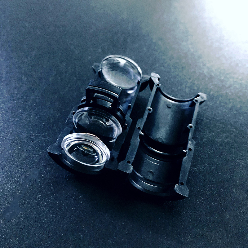 Projekcijski lamp kit sa animacijom pahulja i setom akrilnih optičkih leća (Model: YP-002; Brand: Yingpeng Optoelectronics; Opseg primjene: Projekcijske lampe)