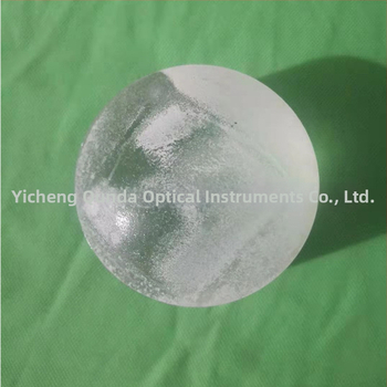 Optické sklo šošovky-blank pre plano-konvexné, konvexné a konkávne šošovky, svetelný vodič stĺpec pre automobilové svetlá; značka Qunda optics; model K9-67*46; aplikácia: projekčné auto svetlo, svetelný vodič stĺpec; tolerancia blanku: ±0,15 mm