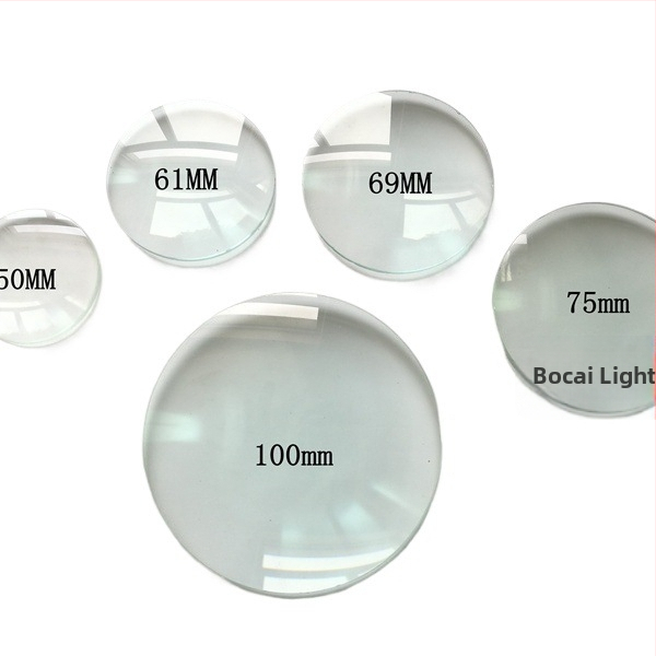 Zväčšovacia šošovka z optického skla, konvexná šošovka, zaostrovanie obrazu, zväčšenie