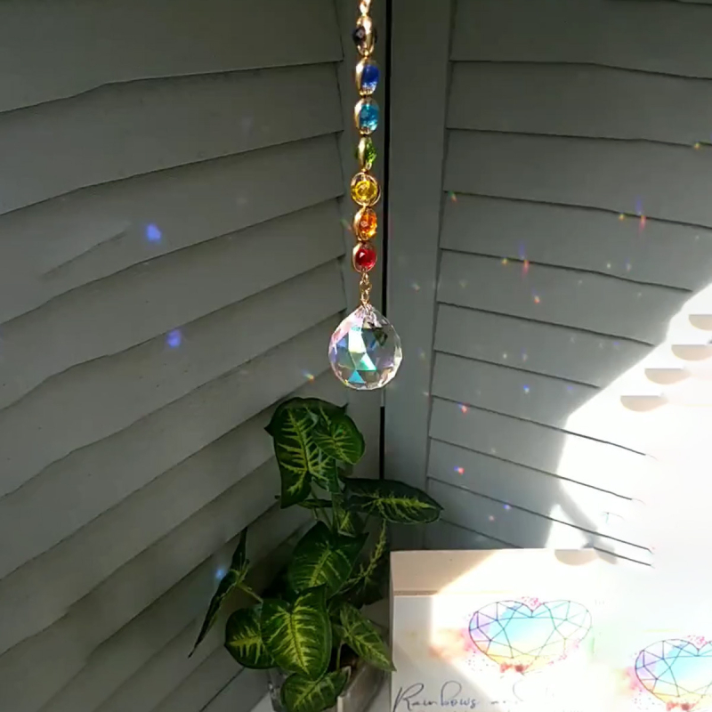 Duha-prizma sun catcher – kristalna geometrijska dekoracija, modernan minimalistički dizajn, poklon