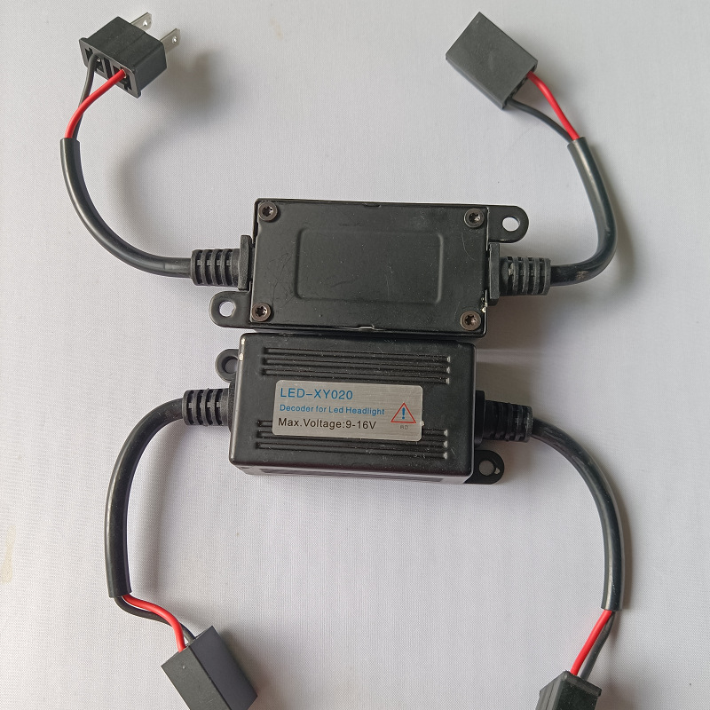 Autol LED visokou snaga dekoder s lećom — H4/H7/H1/H11/9005/9006, 9-16V, 2,5A, metalno kućište, za Mercedes-Benz, BMW i Volkswagen
