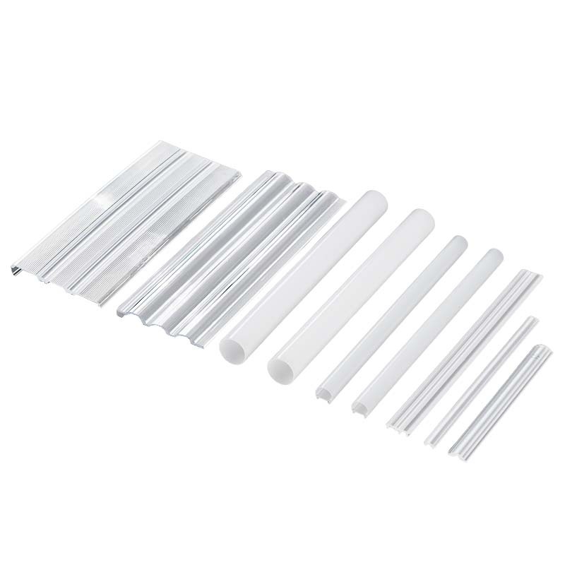 Φωτιστικό LED με φακό σε προφίλ, διαφανές σώμα PC, μετάδοση 99%, γωνίες δέσμης 30°/60°/90°