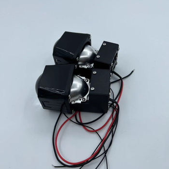 LED matrica lens modul za auto/motocikl — aluminijska konstrukcija, IP68, 12 V, 5555 lm, vijek trajanja 50 000 h