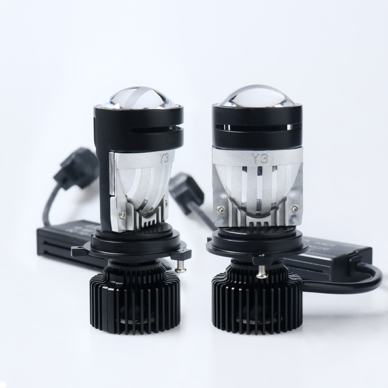 Tacpro H4 LED prednje svjetlo za automobil s trifokalnom lećom, 70W, 12-24V, 5000lm, upravljanje putem aplikacije, fisheye svjetlo