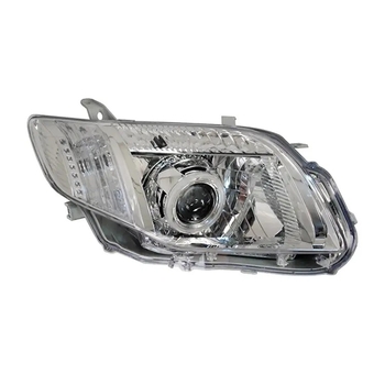 Toyota Corolla AXIO/FIELDER 2006-2008 far față cu lentilă (12V, sursă de lumină standard)