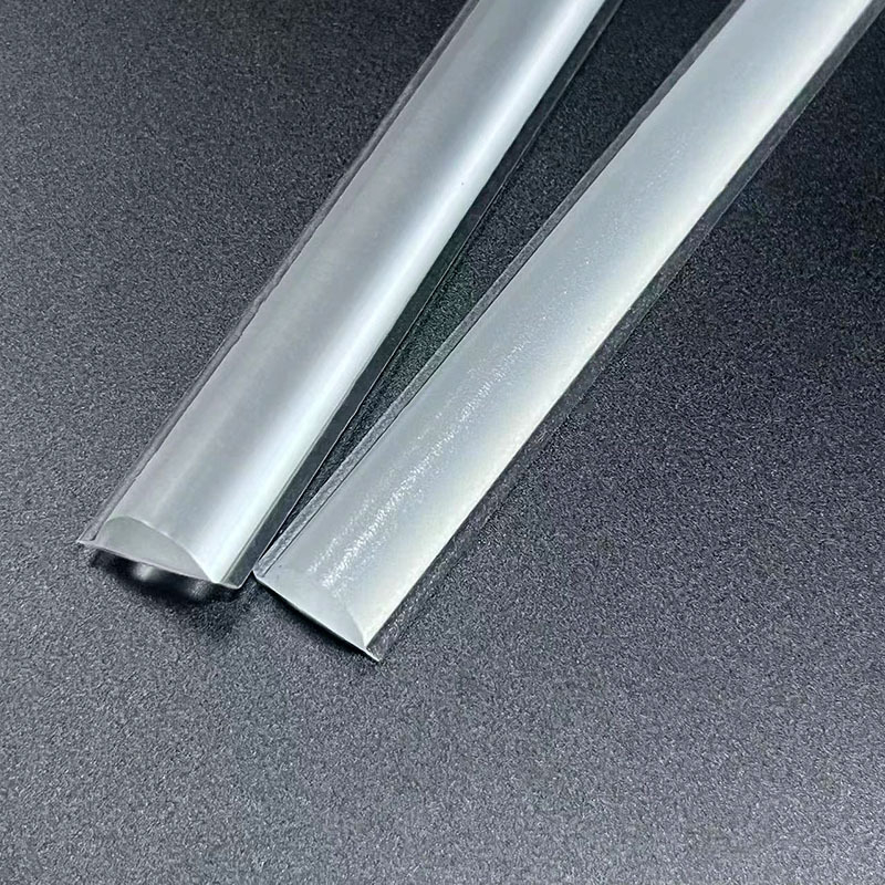 PMMA οπτικός φακός για γραμμικό LED φωτισμό, ματ φινίρισμα, γωνία δέσμης 35°, διαπερατότητα φωτός 89–92%