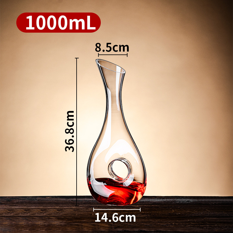 Vörösbor-dekanter üvegből, tömeg 500 g, modern minimalista stílus, 2020 őszén debütál