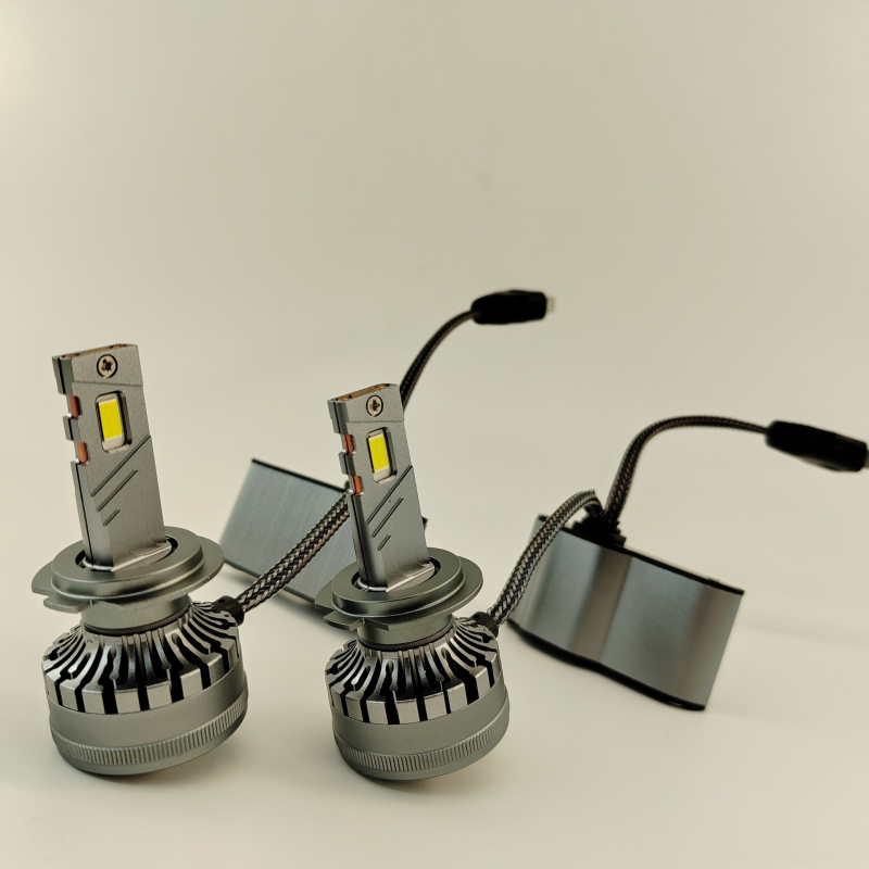 190W LED auto far s fokalnom lećom, 9-60V, 17000 lm, IP68, vijek trajanja 50000 h