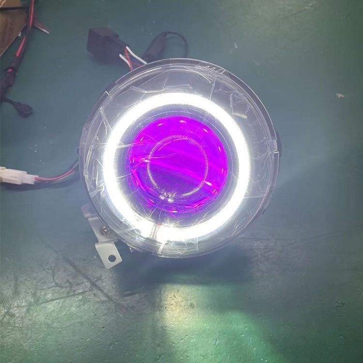 Automobilska LED glavna svjetla s laserom, 85W, upravljanje putem aplikacije, PC kućište, 24V
