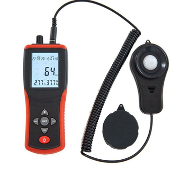 TEARERTECH TL-603 digitális hordozható luxmérő, működik akkumulátorral