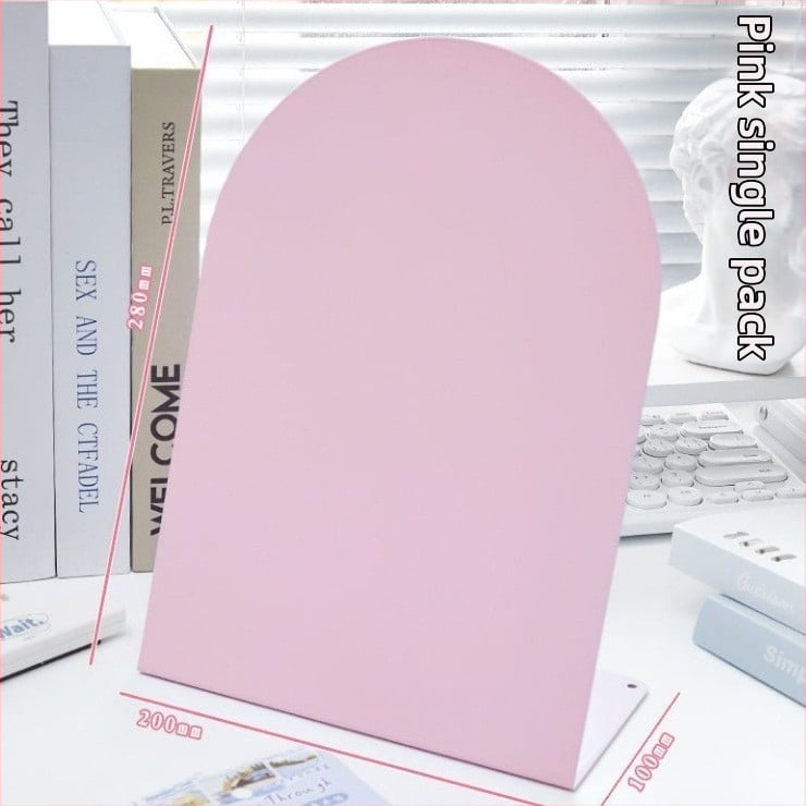 Stolný magnetický oblúkový panel na poznámky – železo, jednoduchý a moderný štýl, iné spracovanie; darček k promóciám pre kolegov, priateľov alebo spolužiakov.