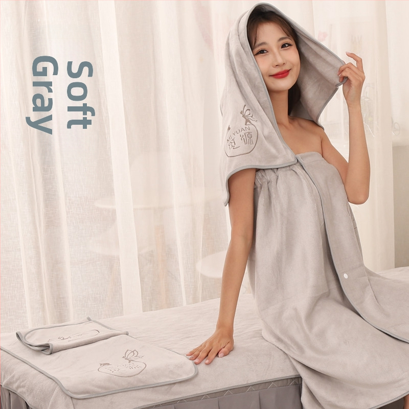 Päťdielny luxusný set uterák pre kozmetický salón: uterák na tvár, uterák na vankúš, šatka na hlavu, posteľný uterák a uterák do kúpeľa. Materiál: superfínne vlákno; Hmotnosť: 420 g; Značka: Muyang; Spracovanie vlákien: lomľené farebné vlákno; Tlač loga: k