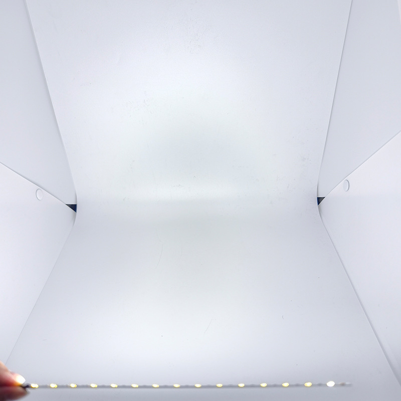 LED Demon Eye Halo – lentilă de far frontal pentru mașină și motocicletă (12V, 5W, 500LM, IP65, 50.000h)