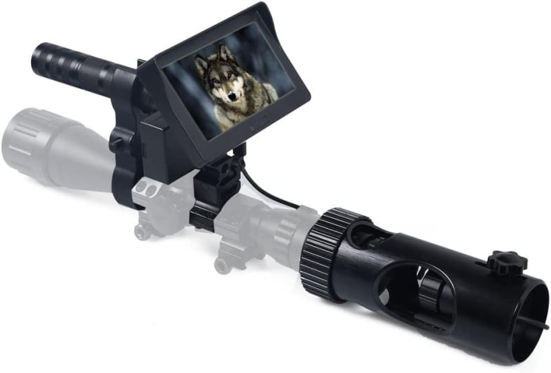 Dispozitiv monocular de viziune nocturnă cu mărire 6x–10x, obiectiv 50 mm, iluminator IR 850 nm, distanță de vizionare 400 m