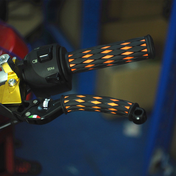 Σετ γκριπ μοτοσικλέτας, καουτσούκ, τετράμερο, FLD, προσαρμοσμένη επεξεργασία