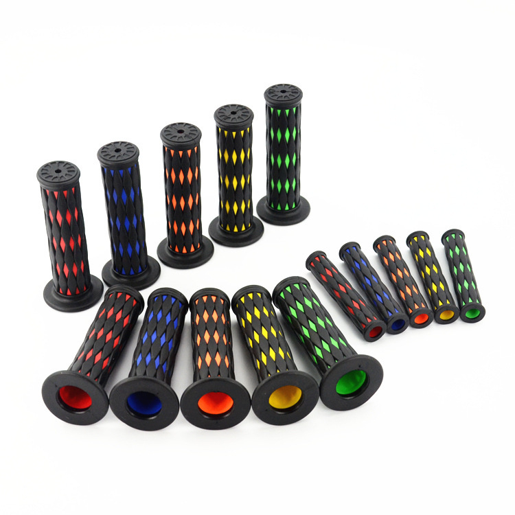 Σετ γκριπ μοτοσικλέτας, καουτσούκ, τετράμερο, FLD, προσαρμοσμένη επεξεργασία