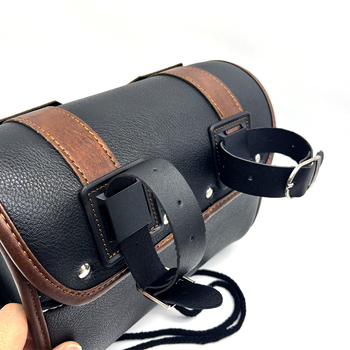 Geantă pentru spatele scuterului/motocicletei — material EVA, stil Knight, marcă Chuangyi