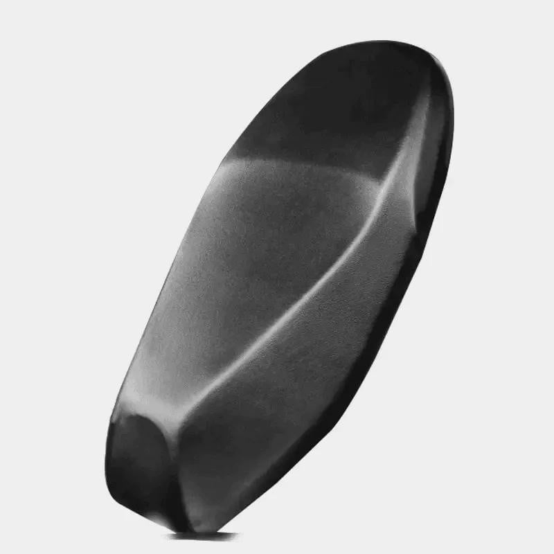 Acoperire din piele pentru scaunul unui vehicul electric; impermeabilă și rezistentă la razele Soarelui; universală pentru toate anotimpurile; model 654984646; potrivită pentru trenuri electrice, motociclete și scutere