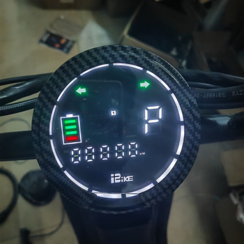 Kryt instrument ploče za električno vozilo, vodootporan, dekorativno zaštitno kućište, model U2/U1D, izgled karbonskih vlakana, crveni završni sloj