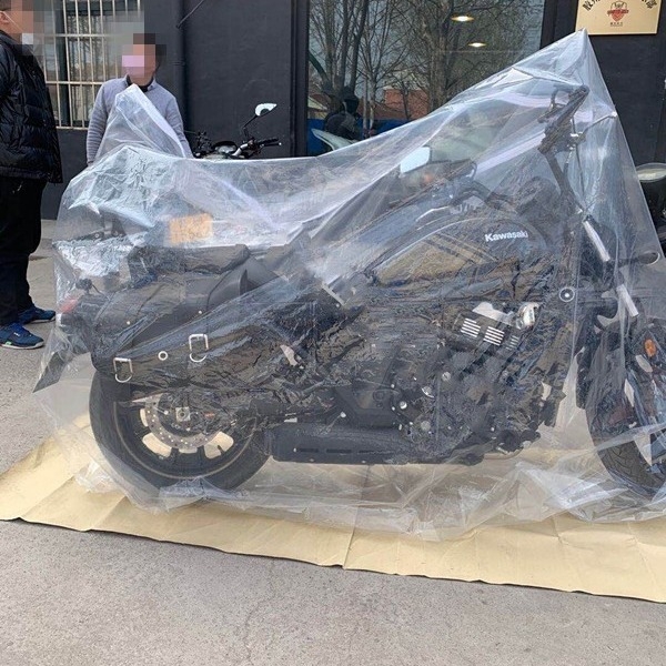 Prozirna navlaka za motocikl za unutarnju upotrebu, vodootporna i otporna na habanje, potpuno zatvorena i zapečaćena
