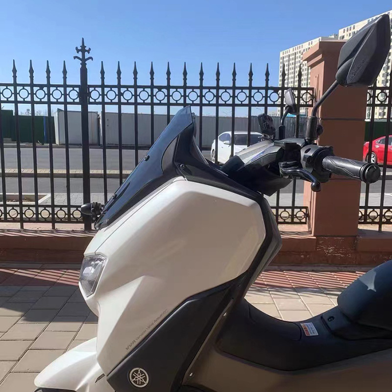 Prednje vjetrobransko staklo za Yamaha NMAX155 (20-22) – dekorativna upotreba, model 20-NMAX155