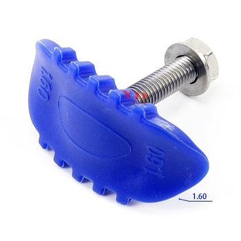 Clip antiderapant pentru anvelopă, destinat motocicletei off-road cu cameră internă