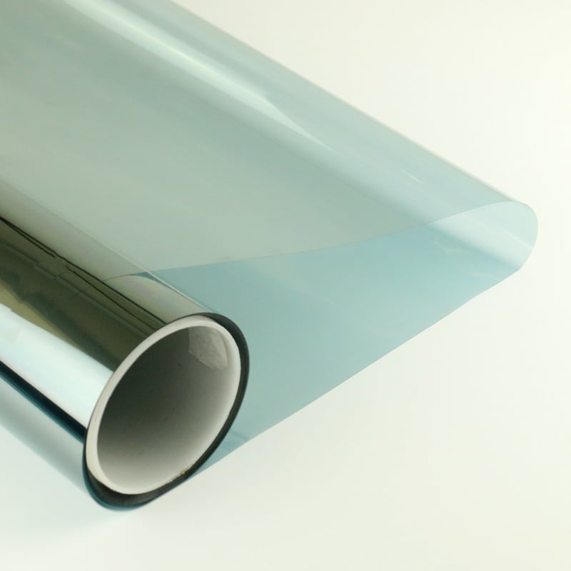 Филм за изолация на предното стъкло за луксозни автомобили, PET материал, 68% светлопропускливост, 55% топлоизолация, 99% UV защита, Bunston марка