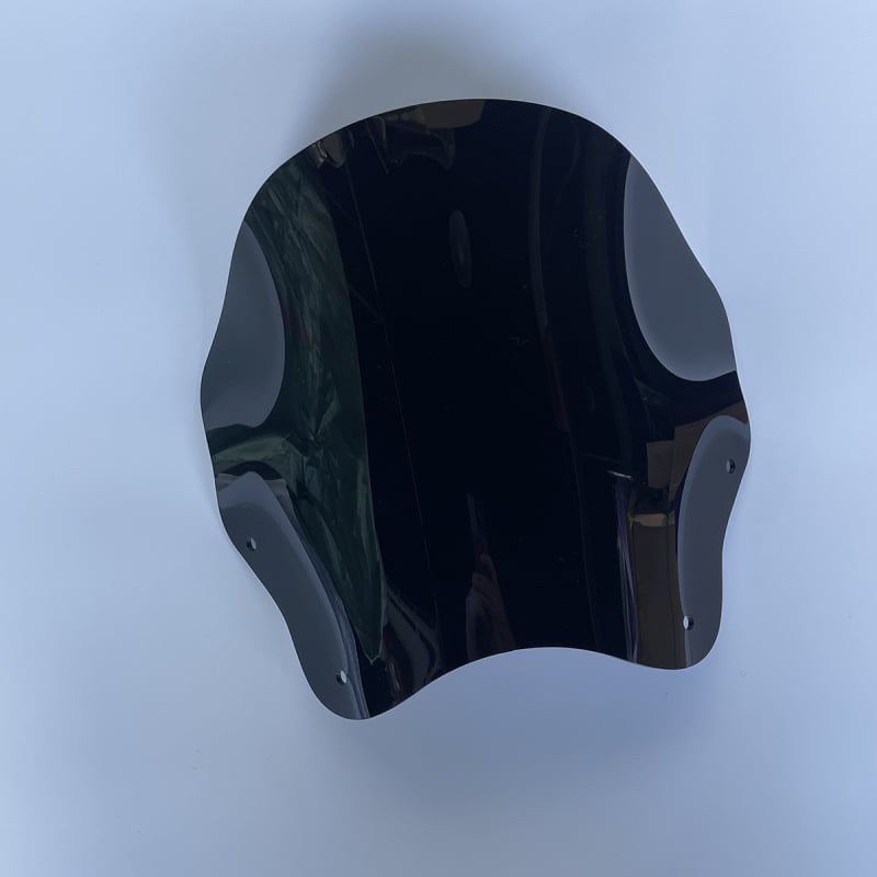 Παρμπρίζ για Yamaha V-Max 1200/1300 — κατασκευή από υψηλής ποιότητας πλαστικό, συμβατό με τα μοντέλα V-Max 1200 και 1300