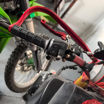 Zaštitni štitnik ručice za terenske motocikle — aluminijski spoj, tekstura žice, otporan na sudare, otporan na habanje, univerzalna kompatibilnost