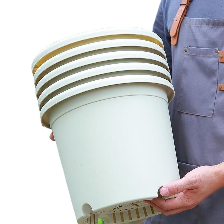Plastična posuda za biljke s prozračnim dizajnom otvora i kontrolom korijena, pogodna za balkon i stolnu uporabu, izdržljiva