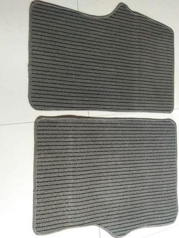 Μπροστινά χαλάκια πατώματος αυτοκινήτου – λινό υλικό, ενιαίο σχέδιο, δυνατότητα προσαρμογής
