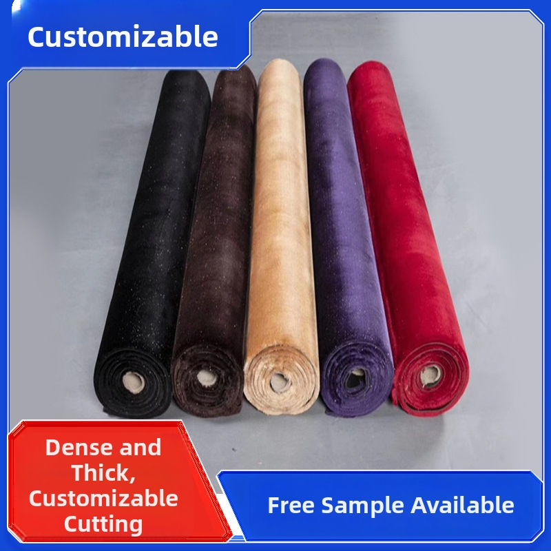 Automobilový podlahový koberec s povrchom pripomínajúcim vlnu a hviezdnym nebom, 360° šitie okolo okraja, dvojvrstvová konštrukcia, univerzálne uchytenie (materiál: napodobenina vlny; vzor: hviezdna obloha; šitie: 360°; vrstvy: 2)