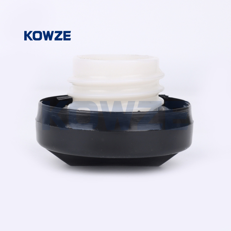 Capac rezervoar combustibil MB400395/MB846770/MR135580/MN106160 pentru L200/L300 (1996-2007) – Plastic KOWZE