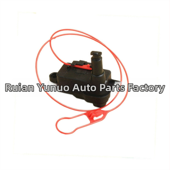 Motor zaključavanja poklopca spremnika goriva za Audi, marka Yunnuo, model 4L0862153D, kompatibilan s Audi C7, plastičan
